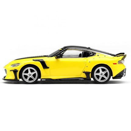 [Pre-Order] 1/64 Mini GT Nissan Z VeilSide FFZ400 Ikazuchi Yellow