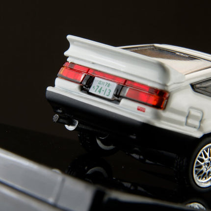 [Pre-Order] 1:64 Hobby Japan Toyota SPRINTER TRUENO GT APEX (AE86) DK Tsuchiya Street Tuning 1998（8.14）