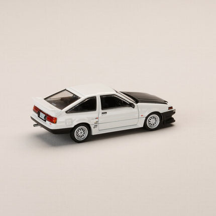 [Pre-Order] 1:64 Hobby Japan Toyota SPRINTER TRUENO GT APEX (AE86) DK Tsuchiya Street Tuning 1998（8.14）