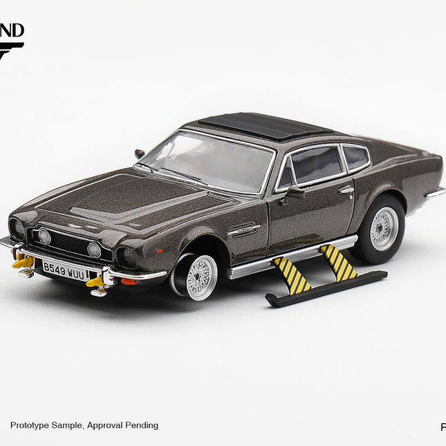[Pre-Order]  1/64 Mini GT Aston Martin V8 Vantage  "The Living Daylights" Weapons On  （8.10）