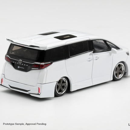 [Pre-Order]  1/64 Mini GT Toyota Alphard 40 KUHL White   (8.3)