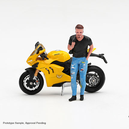 [Pre-Order]  1/64 Mini GT Ducati Panigale V4 S Giallo w/ figure（10.26）