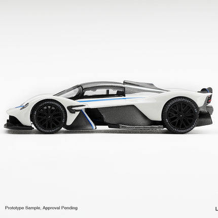 [Pre-order] MiniGT Aston Martin Valkyrie Escaping White（11.9）